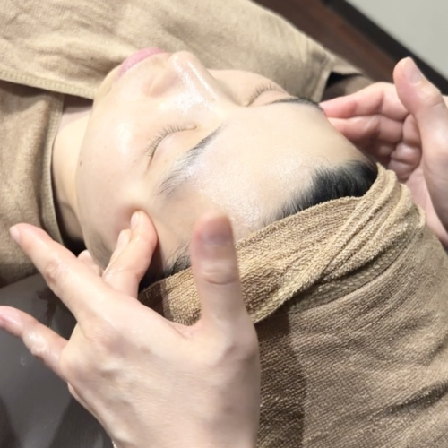 ハンドフェイシャル